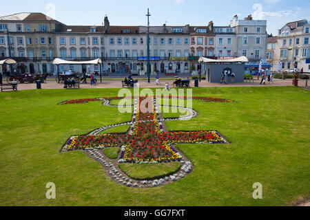 Anchor Gardens on Marine Parade in Great Yarmouth, celebrating the seaside town's maritime heritage. Stock Photo