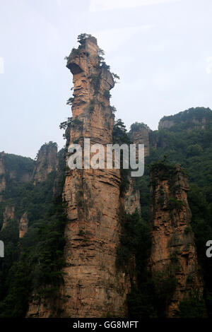 Zhangjiajie, Zhangjiajie, China. 4th Aug, 2016. Zhangjiajie, China - August 3 2016: (EDITORIAL USE ONLY. CHINA OUT) Zhangjiajie is a prefecture-level city in the northwestern part of Hunan province, People's Republic of China. It comprises the district of Yongding and counties of Cili and Sangzhi. Within it is located Wulingyuan Scenic Area which was designated a UNESCO World Heritage Site in 1992 as well as an AAAAA scenic area by the China National Tourism Administration. © SIPA Asia/ZUMA Wire/Alamy Live News Stock Photo