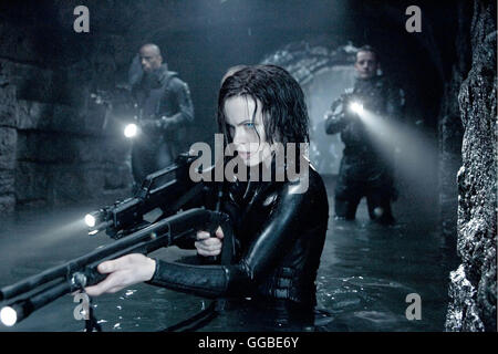 UNDERWORLD: EVOLUTION USA 2006 Len Wiseman Selene (KATE BECKINSALE) Regie: Len Wiseman Stock Photo