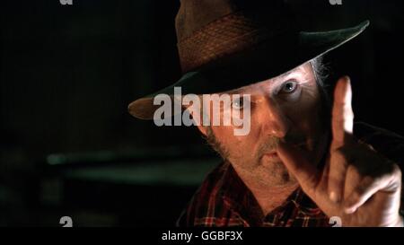 WOLF CREEK / Australien 2005 / Greg McLean Mick Taylor (JOHN JARRATT) Regie: Greg McLean Stock Photo