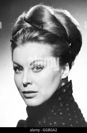 MARIANNE HOLD / MARIANNE HOLD (1963) Stock Photo