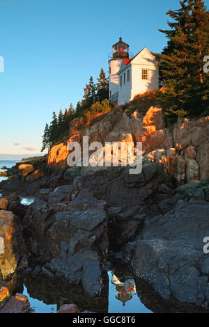 geography / travel, USA, Maine, Mt. Desert Island, basso harbour Light (1858) near sunrise, Mt. Desert Island, Additional-Rights-Clearance-Info-Not-Available Stock Photo