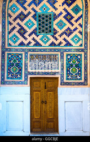 geography / travel, Uzbekistan, Samarkand, Registan, Ulugh Beg Madrasah, built 1417, 1420, exterior view, door, Additional-Rights-Clearance-Info-Not-Available Stock Photo