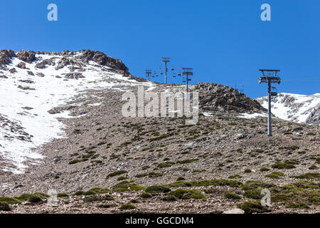 The ski lift at Oukaimeden, in the High Atlas mountains of Morocco. Oukaimeden is Africa's highest ski resort. Stock Photo