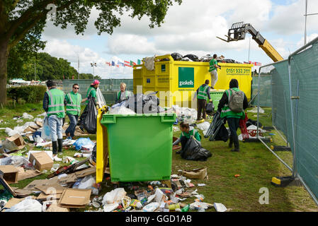 Carfest North, Bolesworth, Cheshire, UK. 31st July 2016. One of the waste collection areas at the festival. Stock Photo