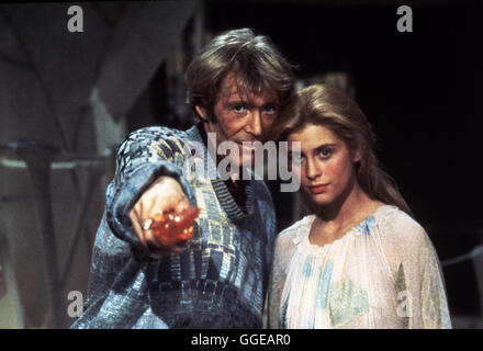 SUPERGIRL / GB 1984 / Jeannot Szwarc Szene Mit HART BOCHNER (Ethan) Und ...