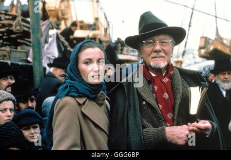 FEUERSTURM UND ASCHE / War and Remembrance USA 1988 / Dan Curtis JANE SEYMOUR (Natalie Henry), JOHN GIELGUD (Aaron Jastrow) Regie: Dan Curtis aka. War and Remembrance Stock Photo