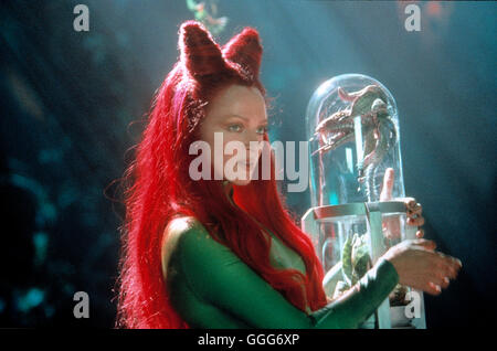 BATMAN & ROBIN / Batman & Robin USA 1997 / Joel Schumacher UMA THURMAN (Poison Ivy), 'Batman & Robin', 1997. Regie: Joel Schumacher aka. Batman & Robin Stock Photo