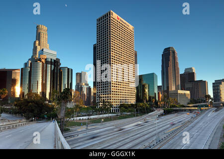 geography / travel, USA, California, Los Angeles, downtown Los Angeles, 4th Street Bridge, harbour Freeway (I-110), Additional-Rights-Clearance-Info-Not-Available Stock Photo