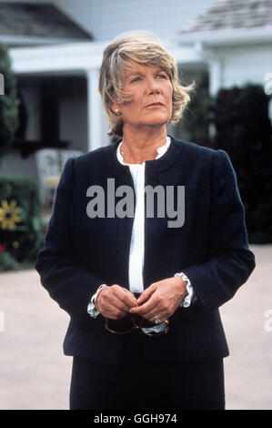 DALLAS / Das Familientreffen USA 1978 / Miss Ellie (BARBARA BEL GEDDES) aka. Das Familientreffen Stock Photo