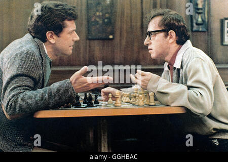 DER STROHMANN / The Front USA 1976 / Martin Ritt Howard Prince (WOODY ALLEN) spielt während der Mc Carthy-Ära den Strohmann für den Drehbuchauthor Alfred Miller (MICHAEL MURPHY, re.). Regie: Martin Ritt aka. The Front Stock Photo