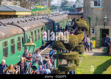 A rake of Mark 1 carriages on the Mid Hants Railway (Watercress Line) Stock Photo