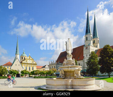 Kapellplatz with Marienbrunnen fountain, Altoetting, Upper Bavaria, Germany Stock Photo