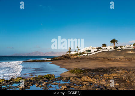 Beach, Playa del Barranquillo, Puerto del Carmen, Lanzarote, Canary Islands, Spain