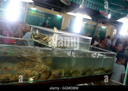 Seafood in a restaurant, beach at Duong Dong on the island of Phu Quoc, Vietnam, Asia Stock Photo