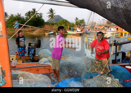 Fishermen in Ban Krut near Bang Saphan, Golf of Thailand, center-Thailand, Thailand Stock Photo