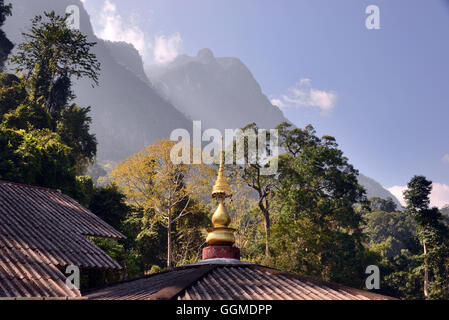 Mountain temple Wat Tham Pha Plong at Chiang Dao, North-Thailand, Thailand Stock Photo