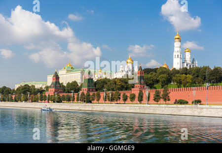 The Grand Kremlin Palace, Cathedral of the Archangel Michaell and Ivan the Great Belltower, view from the river Stock Photo