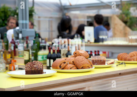 30th July 2016 - Farmopolis at the Jetty at Greenwich Peninsula displaying left over flowers and plants from Chelsea Flower Show Stock Photo