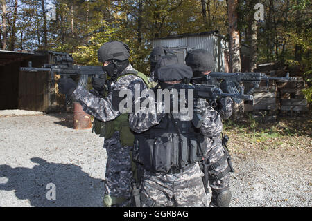 special anti-terrorist squad, coached at the shooting range Stock Photo