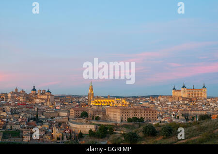 Overview at nightfall. Toledo, Castilla La Mancha, Spain. Stock Photo