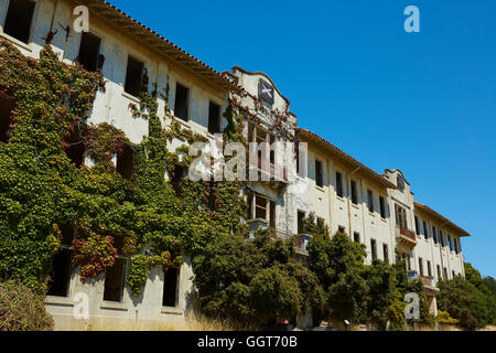 Historic Abandoned Military Buildings On Angel Island, San Francisco. Stock Photo