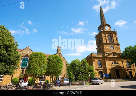 Holy Cross Church And Caseys Club Daventry Northamptonshire UK Stock Photo