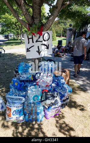 Bottled water station at the Phil Castle police killing protest in front of the governor's mansion. St Paul Minnesota MN USA Stock Photo