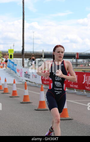 Lucy Hall, Team GB elite triathlete, running during the 2016 AJ Bell London Triathlon in Docklands. Stock Photo