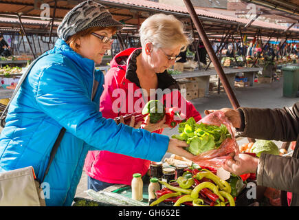 senior ladies at farmers market Stock Photo