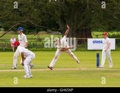 Streetly Cricket Club playing against Worfield at Davenport Park, Shropshire, England, UK. Stock Photo