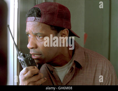 JOHN Q / John Q USA 2002 / Nick Cassavetes John Quincy Archibald (DENZEL WASHINGTON) Regie: Nick Cassavetes aka. John Q Stock Photo