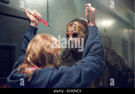 FREDDY VS. JASON / USA 2003 / Ronny Yu Szene mit und Jason Voorhees (KEN KIRZINGER) Regie: Ronny Yu Stock Photo