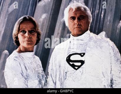 SUPERMAN / Superman GB 1978 / Richard Donner MARIA SCHELL (Vond-Ah), MARLON BRANDO (Jor-El) Regie: Richard Donner aka. Superman Stock Photo