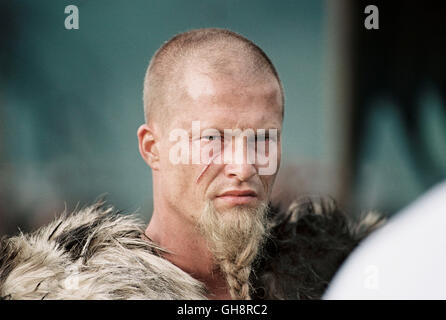 KING ARTHUR / USA, IR 2003 / Antoine Fuqua Cynric (TIL SCHWEIGER) Regie: Antoine Fuqua Stock Photo