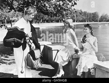 ICH DENKE OFT AN PIROSCHKA BRD 1955 Kurt Hoffmann Andreas (GUNNAR MÖLLER), Greta (WERA FRYDTBERG) und Piroschka (LISELOTTE PULVER) Film, Fernsehen, Liebesfilm, Komödie, 50er Regie: Kurt Hoffmann Stock Photo