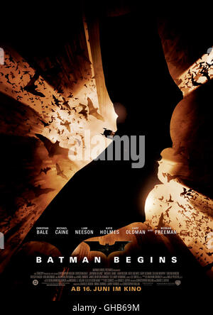 BATMAN BEGINS USA 2005 Christopher Nolan Filmplakat Regie: Christopher Nolan Stock Photo