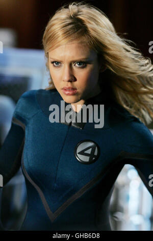 FANTASTIC FOUR D/USA 2005 Tim Story Susan Storm (JESSICA ALBA) Regie: Tim Story Stock Photo