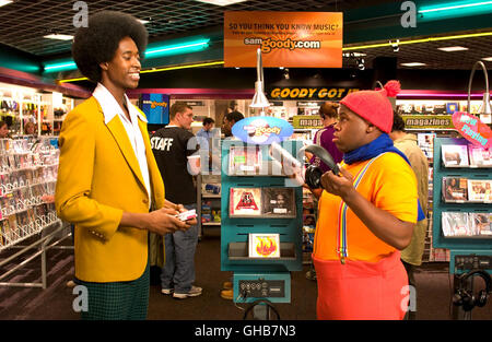 FAT ALBERT USA 2004 Joel Zwick Old Weird Harold (AARON FRAZIER) und Mushmouth (JERMAINE WILLIAMS) Komödie Regie: Joel Zwick Stock Photo