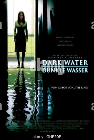 DARK WATER - DUNKLE WASSER Dark Water USA 2005 Walter Salles Filmplakat Regie: Walter Salles aka. Dark Water Stock Photo
