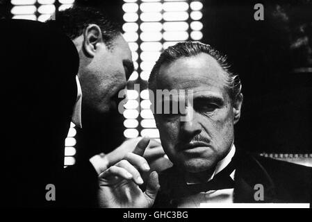 DER PATE The Godfather - Der Pate USA 1972 Francis Ford Coppola Der Pate Don Vito Corleone (MARLON BRANDO) Regie: Francis Ford Coppola aka. The Godfather Stock Photo