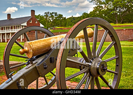 Cannons at Fort Washington, a Military fort established in the 1800's ...