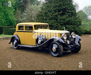1933 Rolls Royce Phantom II Continental 4 door saloon 7 6 litre 6 cylinder inline engine Country of origin United Kingdom Stock Photo