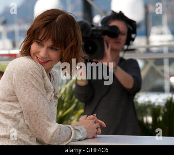Marie-Josee Croze at the Cinefondation and Short Films Jury photo call at the 69th Cannes Film Festival Thursday 19th May 2016, Stock Photo