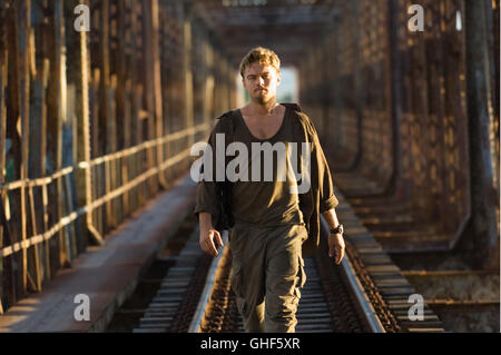 BLOOD DIAMOND Blood Diamond USA 2006 Edward Zwick Blood Diamond / LEONARDO DICAPRIO as Danny archer Regie: Edward Zwick aka. Blood Diamond Stock Photo