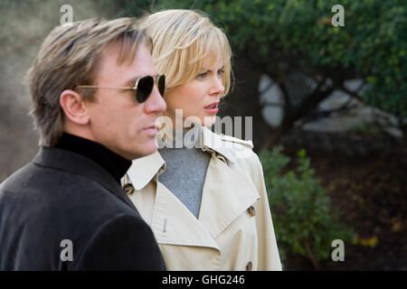 Invasion / Ben Driscoll (DANIEL CRAIG), Carol Bennell (NICOLE KIDMAN) Regie: Oliver Hirschbiegel aka. The Visiting Stock Photo