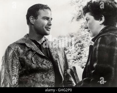 MARLON BRANDO (Valentine Snakeskin Xavier), MAUREEN STAPLETON (Vee Talbot) Regie: Sidney Lumet aka. The Fugitive Kind Stock Photo