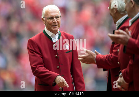 Franz Beckenbauer at the celebration after the German Bundesliga soccer match between FC Bayern Munich and Hanover 96 at Allianz Arena in Munich, Germany, 14 May 2016. PHOTO: THOMAS EISENHUTH/dpa - NO WIRE SERVICE - | usage worldwide Stock Photo