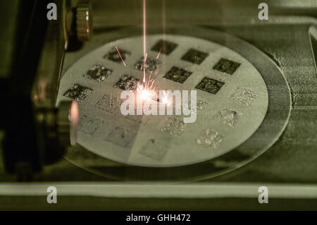 Duesseldorf, Germany. 14th Sep, 2016. View of a laser melting facility during the opening of a new research centre for 3D metal printing of the company in Duesseldorf, Germany, 14 September 2016. The group bundles its research in the area of 3D printing with the title 'voestalpine Additive Manufacturing Center GmbH'. PHOTO: WOLFRAM KASTL/dpa/Alamy Live News Stock Photo