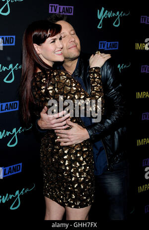 New York, USA. 27th September, 2016. Michael Rosenbaum and Sara Rue  from the cast of Impastor attends the 'Younger' Season 3 and 'Impastor' Season 2 New York premiere party at Vandal on September 27, 2016 in New York City. Credit:  MediaPunch Inc/Alamy Live News Stock Photo